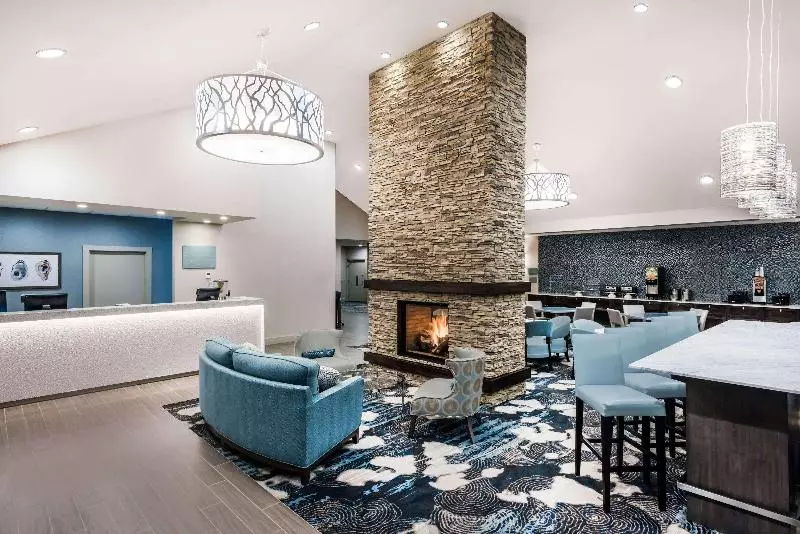 Hotel Howard Johnson By Wyndham Middletown Newport Area