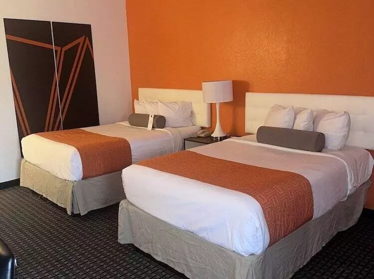 فندق Howard Johnson By Wyndham Newburgh