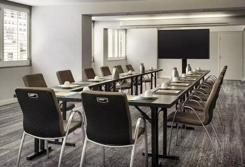 Hotel Le Meridien New Orleans