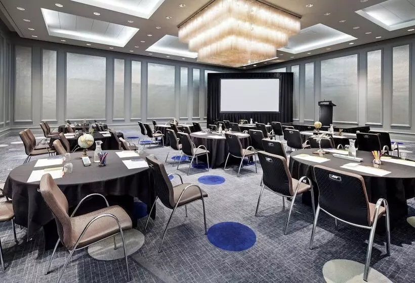 Hotel Le Meridien New Orleans