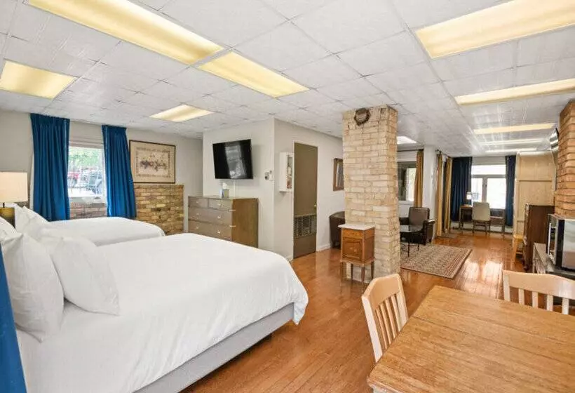 Отель Maxwell Anderson