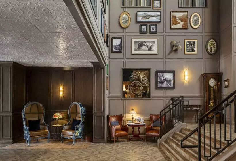 Отель Maxwell Anderson