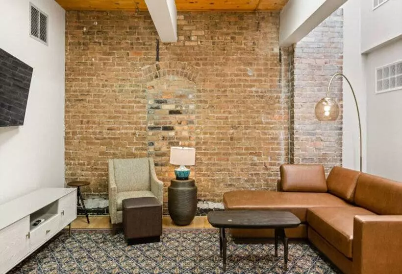 Отель Maxwell Anderson