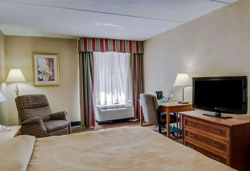 Quality Hotel And Conference Center