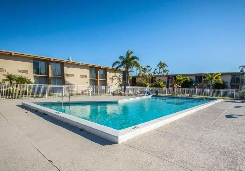 ホテル Quality Inn Downtown Stuart