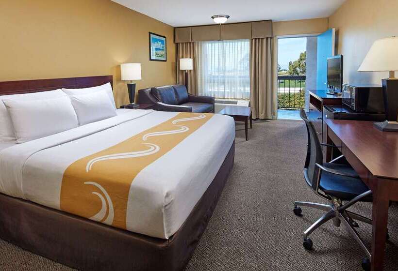 בית מלון כפרי Comfort Inn Encinitas Near Legoland