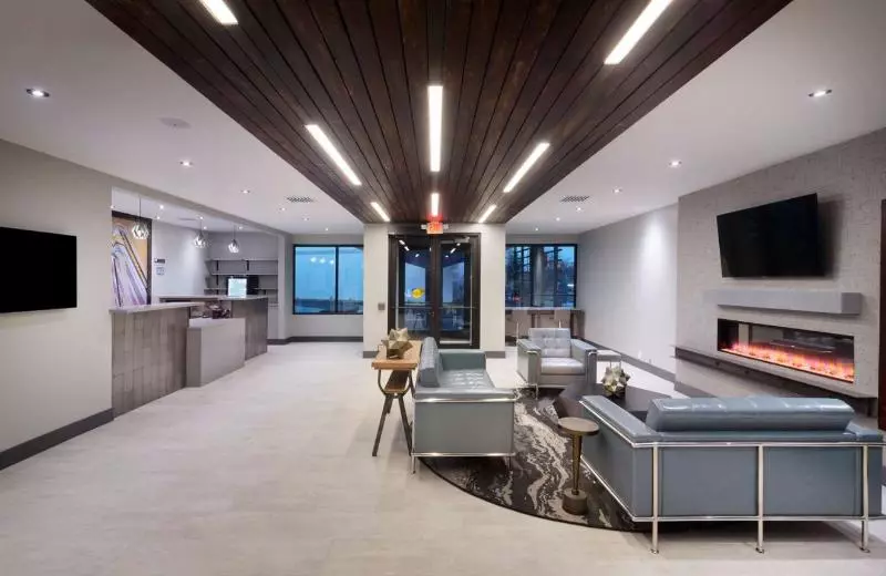 Szálloda Super 8 By Wyndham Meadow Wood Courtyard