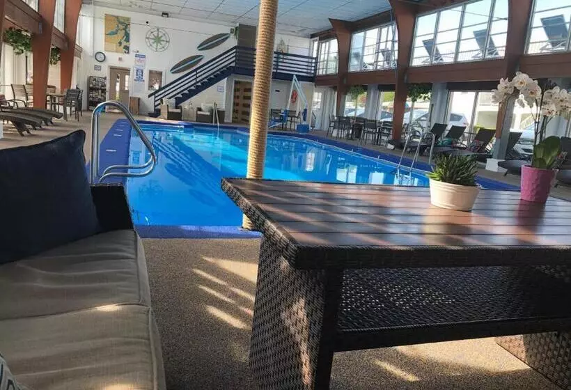 汽车旅馆  Hyannis Inn