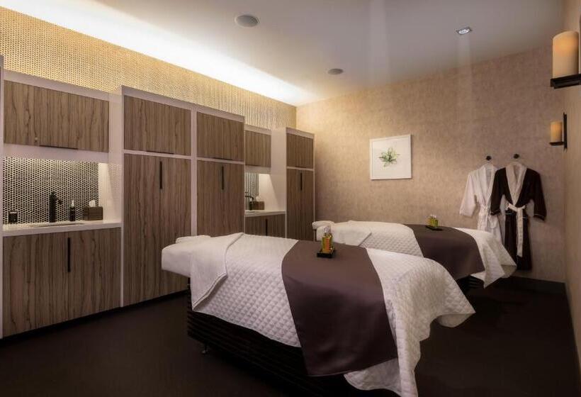 The Linq Hotel + Experience