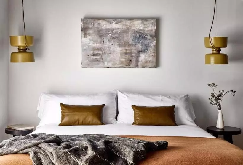 Отель Awol Kennebunkport