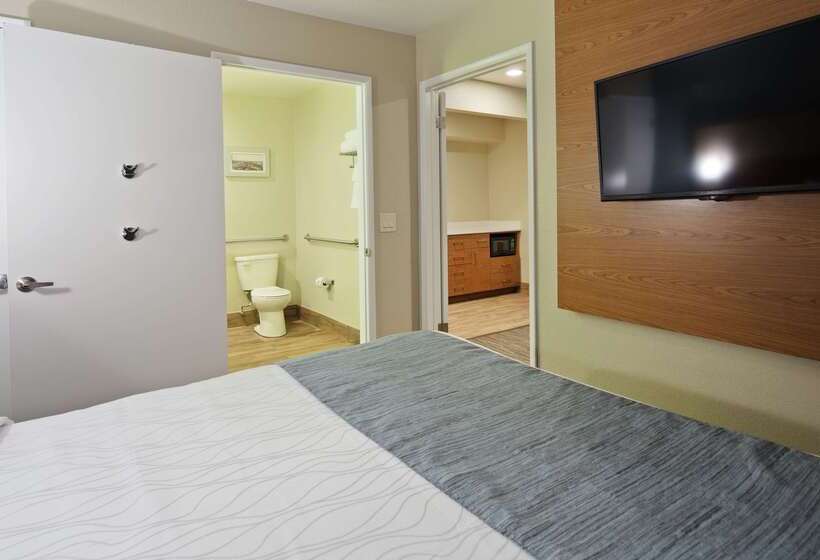 هتل Best Western Carlsbad By The Sea