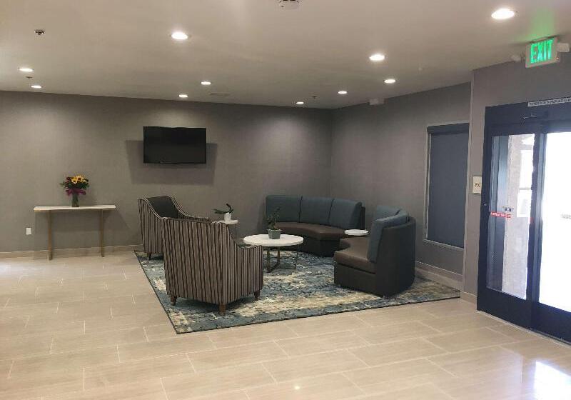 هتل Best Western Carlsbad By The Sea