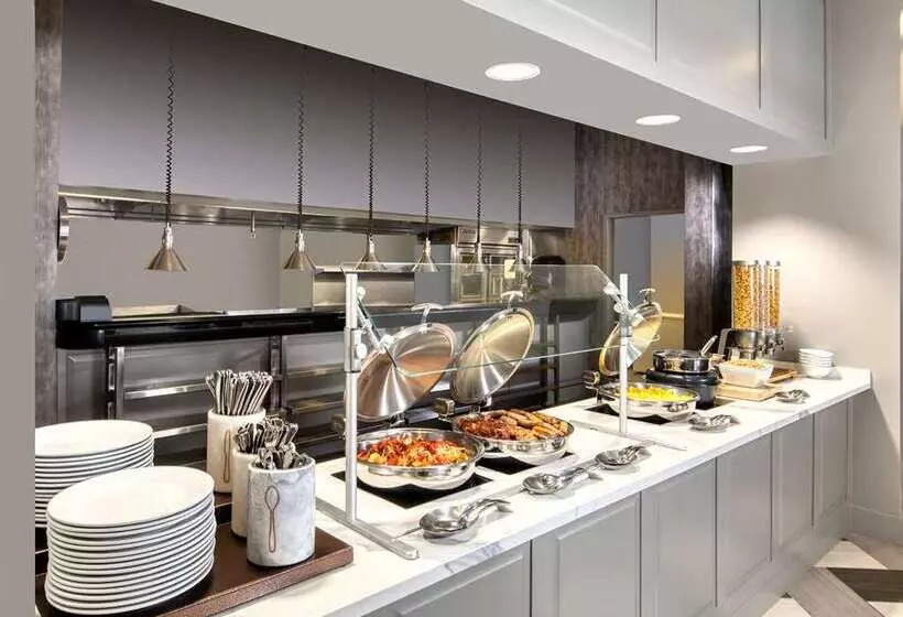 فندق Embassy Suites By Hilton Bethesda Washington Dc