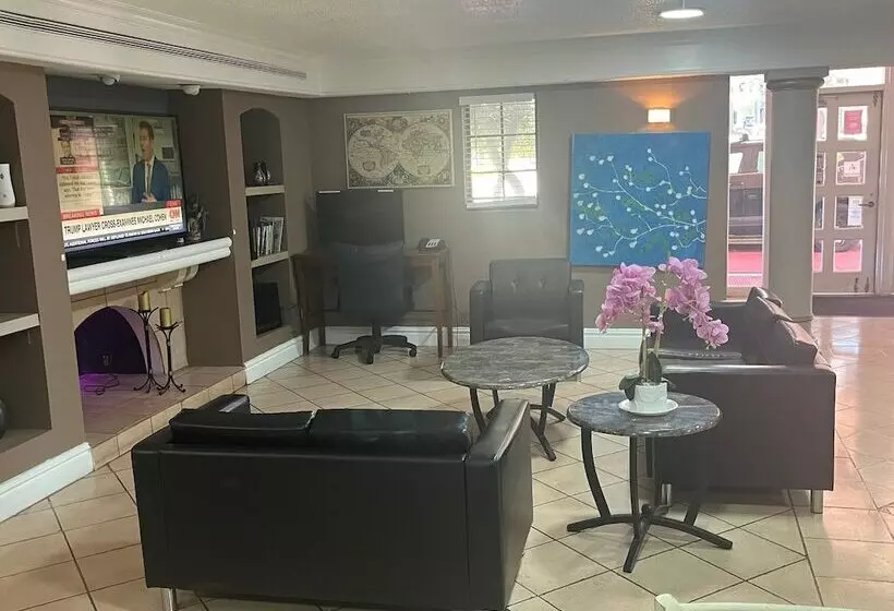 فندق Guest Inn & Suites