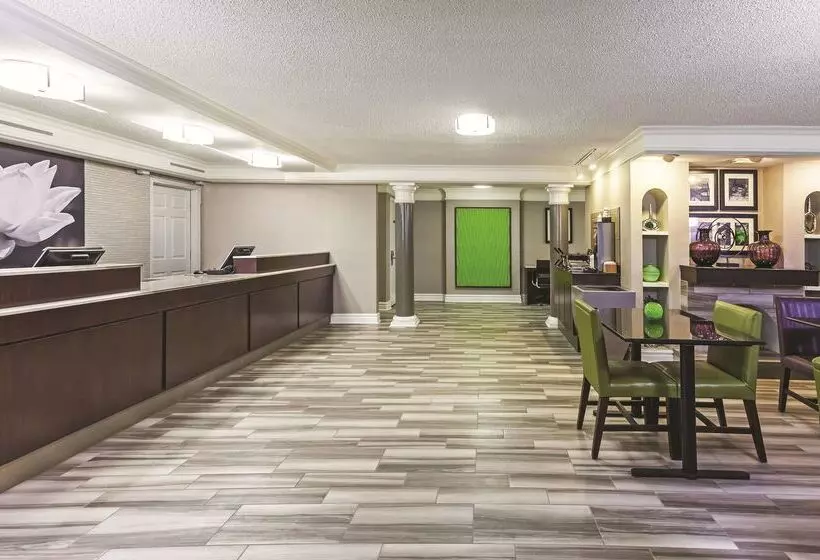 ホテル La Quinta Inn By Wyndham Midland