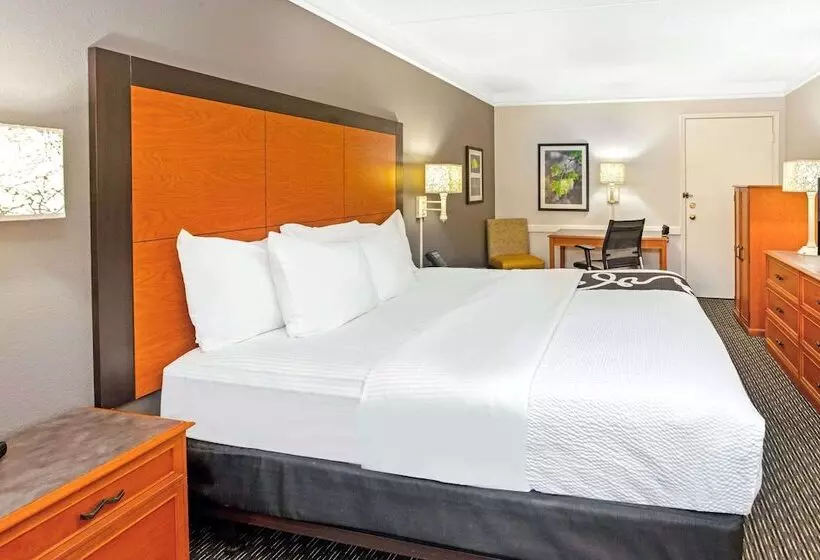 فندق La Quinta Inn By Wyndham Wichita Falls