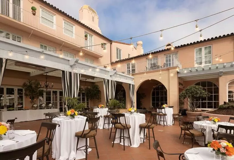 ホテル La Valencia