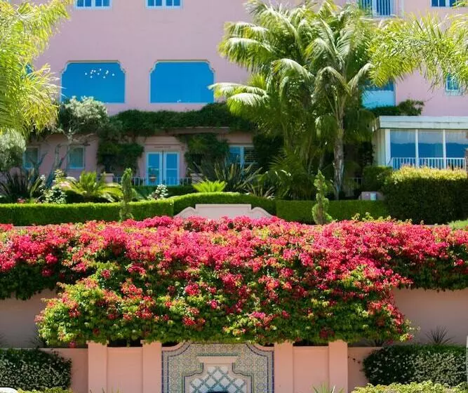 ホテル La Valencia