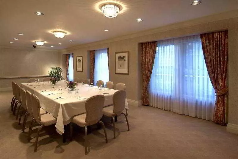 호텔 Mayflower Park