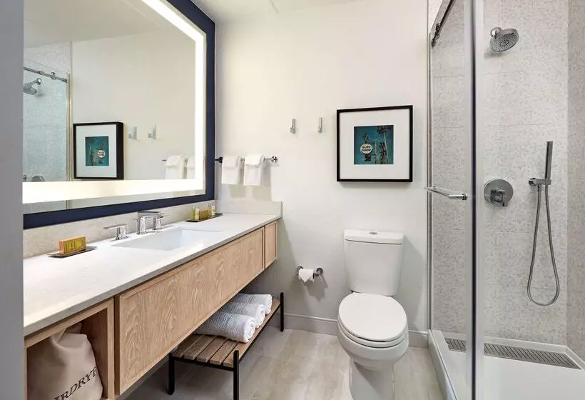 فندق Mdr Marina del Rey, a Doubletree by Hilton