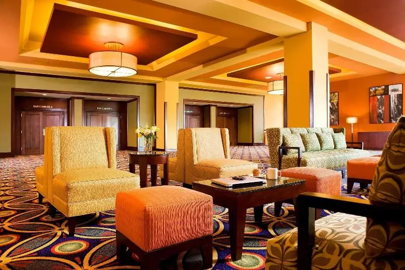 فندق Monterey Marriott