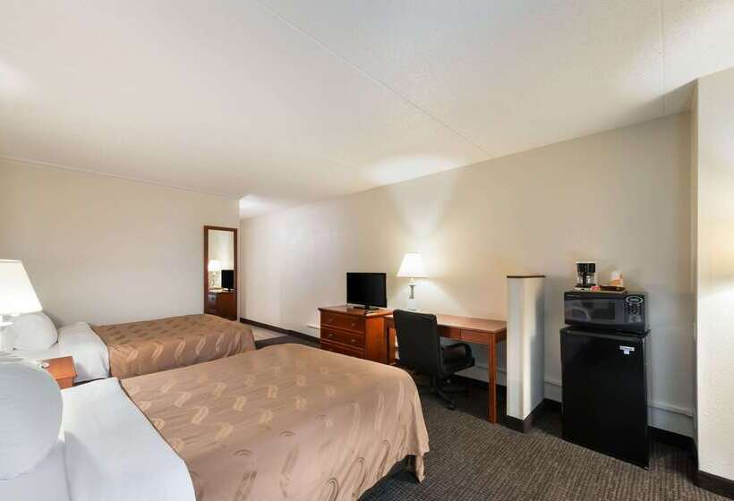 ホテル Quality Inn Bradley Bourbonnais