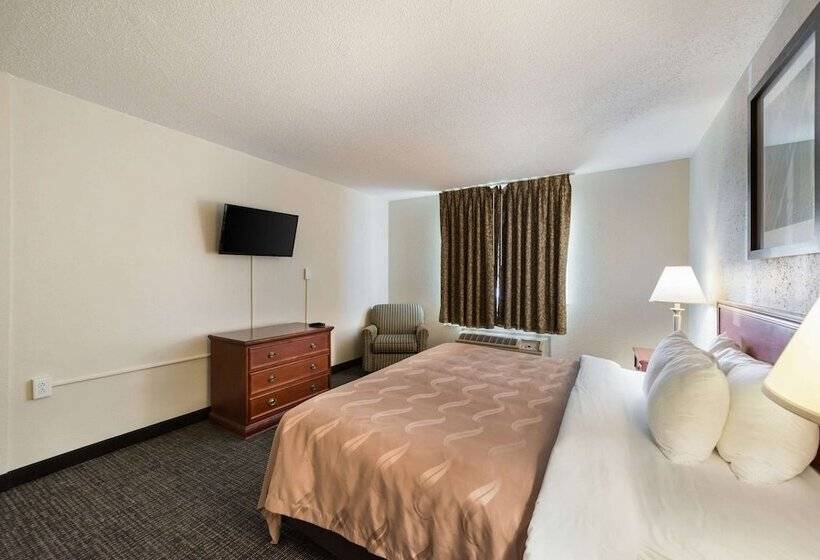 ホテル Quality Inn Bradley Bourbonnais