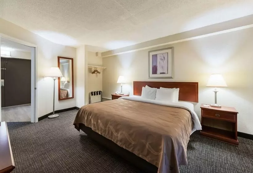 호텔 Quality Inn Bradley Bourbonnais