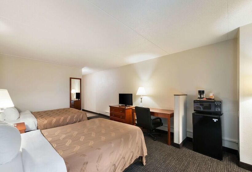ホテル Quality Inn Bradley Bourbonnais