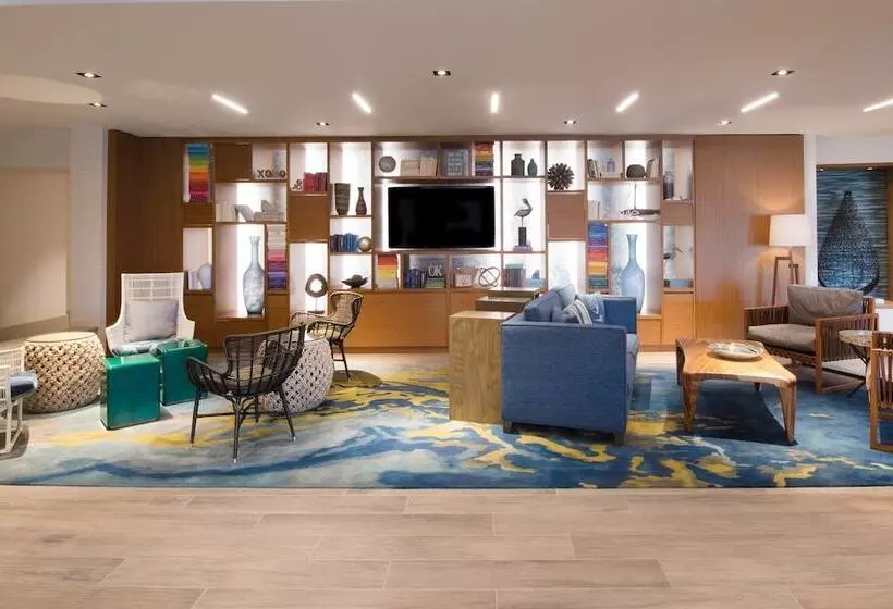 호텔 Renaissance Newport Beach