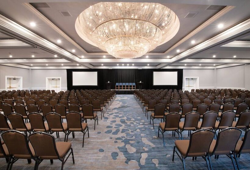 בית מלון כפרי Renaissance Newport Beach