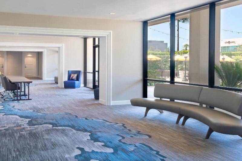 בית מלון כפרי Renaissance Newport Beach