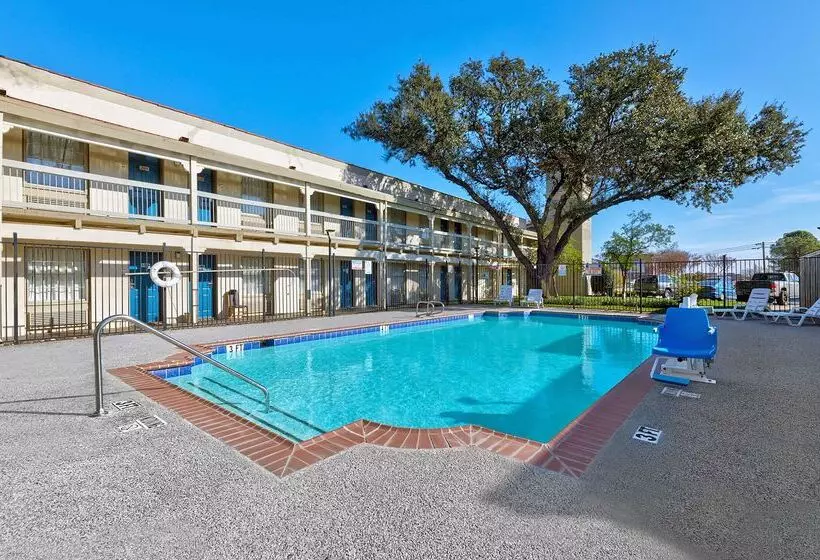 Hotel Studio 6denton, Tx  Unt