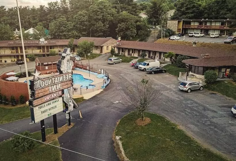 فندق The Mountaineer Inn