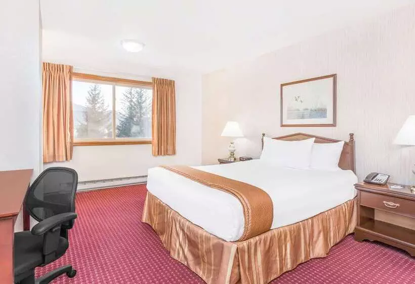 ホテル Travelodge By Wyndham Juneau