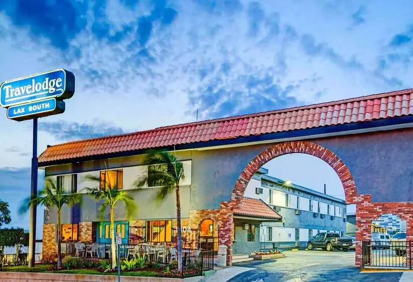 Szálloda Travelodge By Wyndham Lax