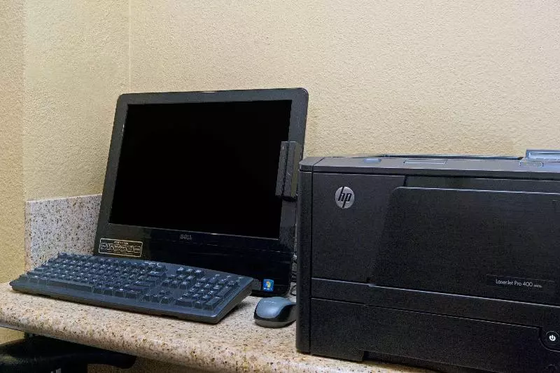 Szálloda Travelodge By Wyndham Lax