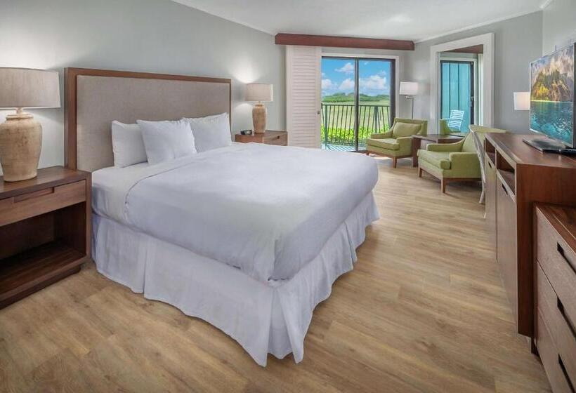 Outrigger Kauaʻi Beach Resort & Spa