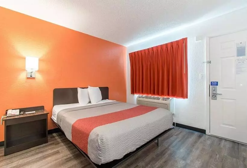 Motel 6norcross, Ga  Atlanta Northeast