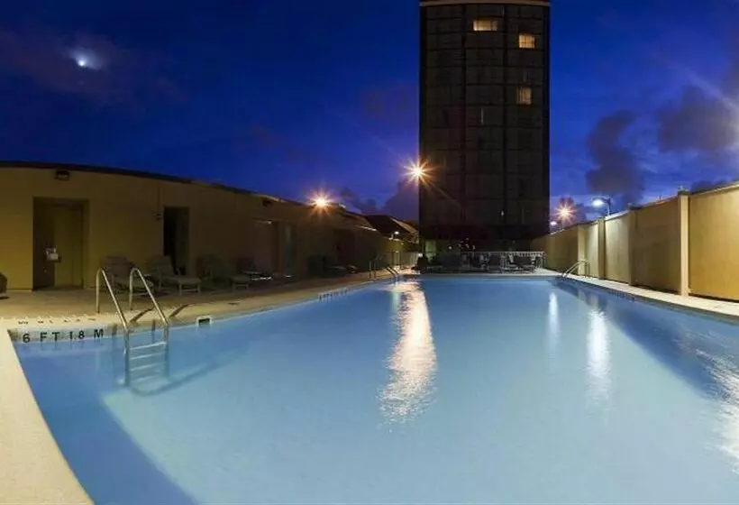 Pensacola Grand Hotel