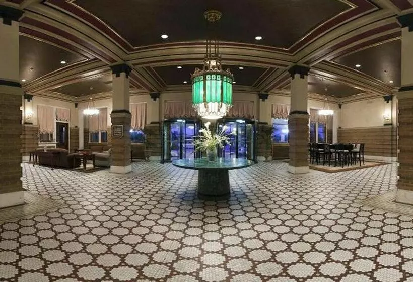 Pensacola Grand Hotel