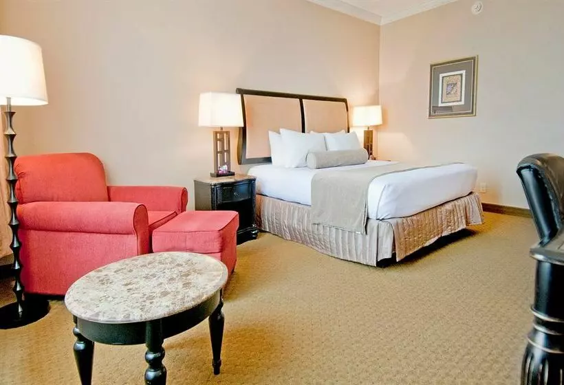 Pensacola Grand Hotel