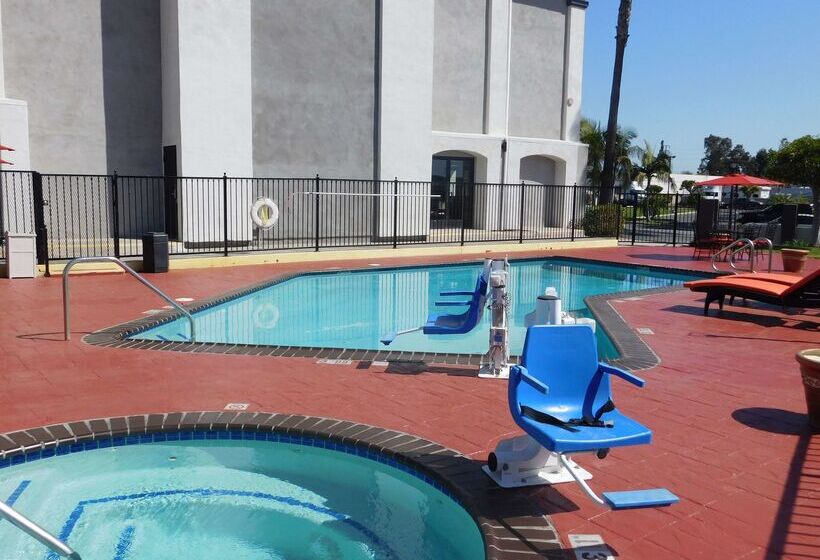 ホテル Best Western Plus Anaheim Orange County