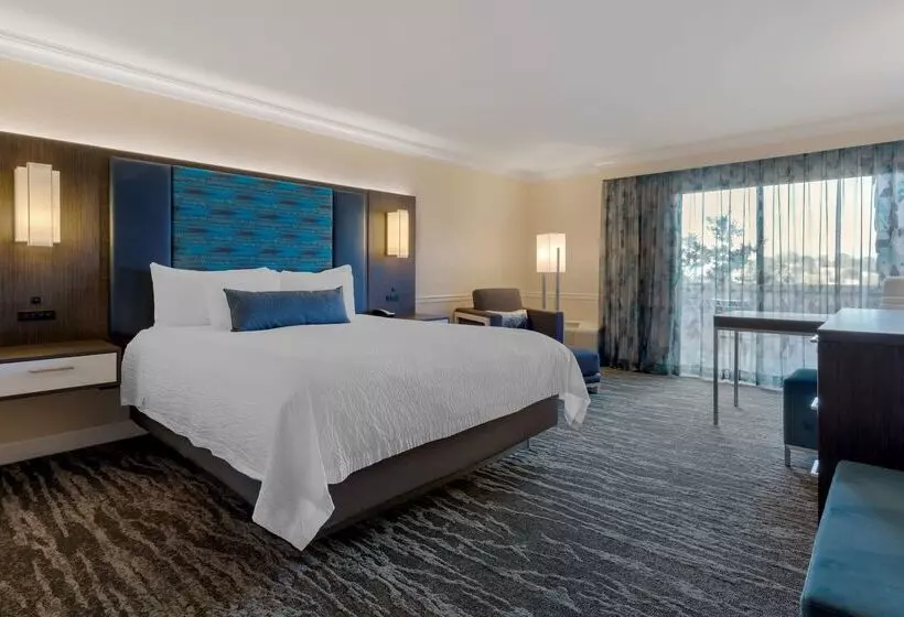 ホテル Best Western Plus Novato Oaks Inn