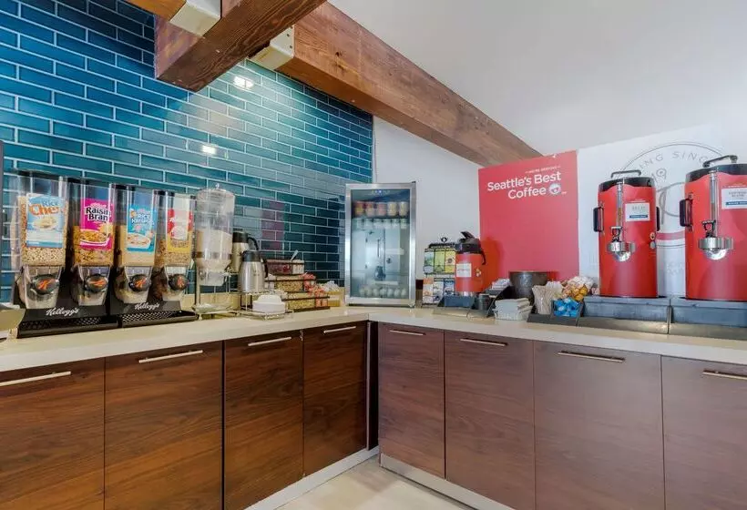 ホテル Best Western Plus Novato Oaks Inn