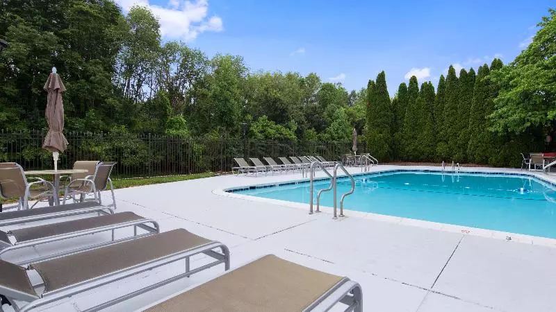 Best Western Premier Rockville Hotel & Suites