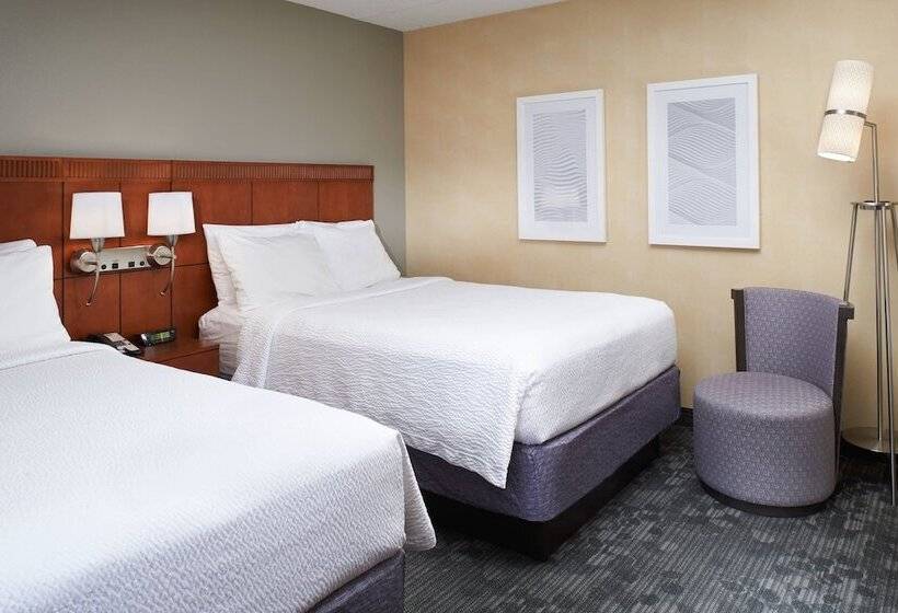 فندق Courtyard By Marriott Rockford