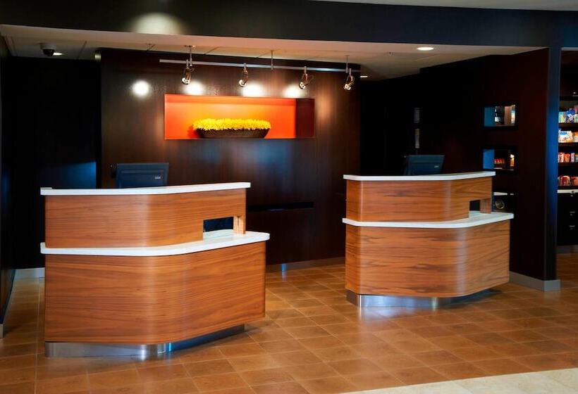 فندق Courtyard By Marriott Rockford