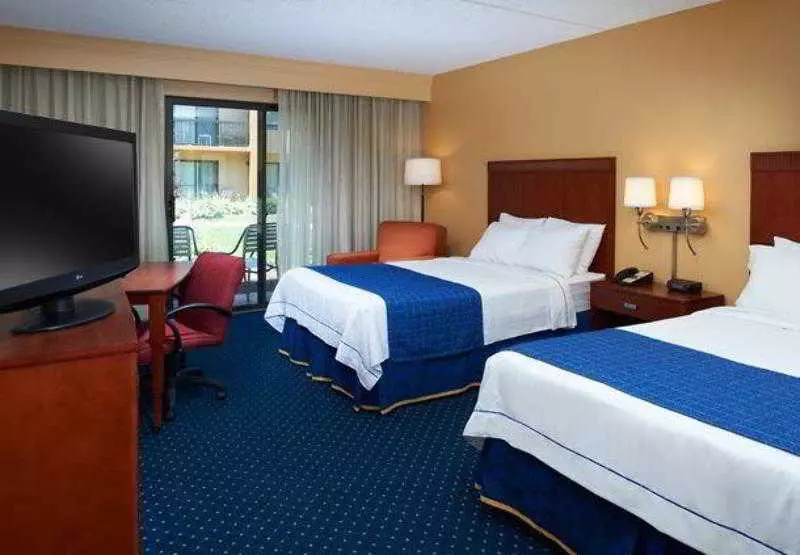 ホテル Courtyard By Marriott Rockford