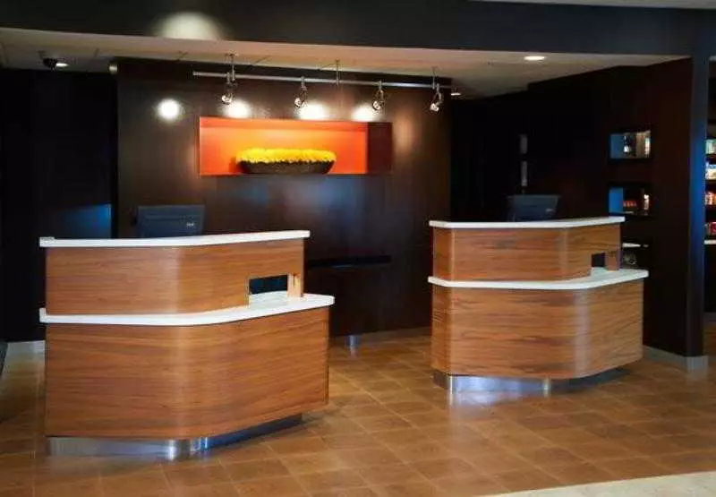 ホテル Courtyard By Marriott Rockford